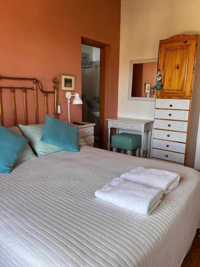 Hosteria Isabel Departamentos Y Habitaciones Con Bano Privado 라스 그루타스 외부 사진