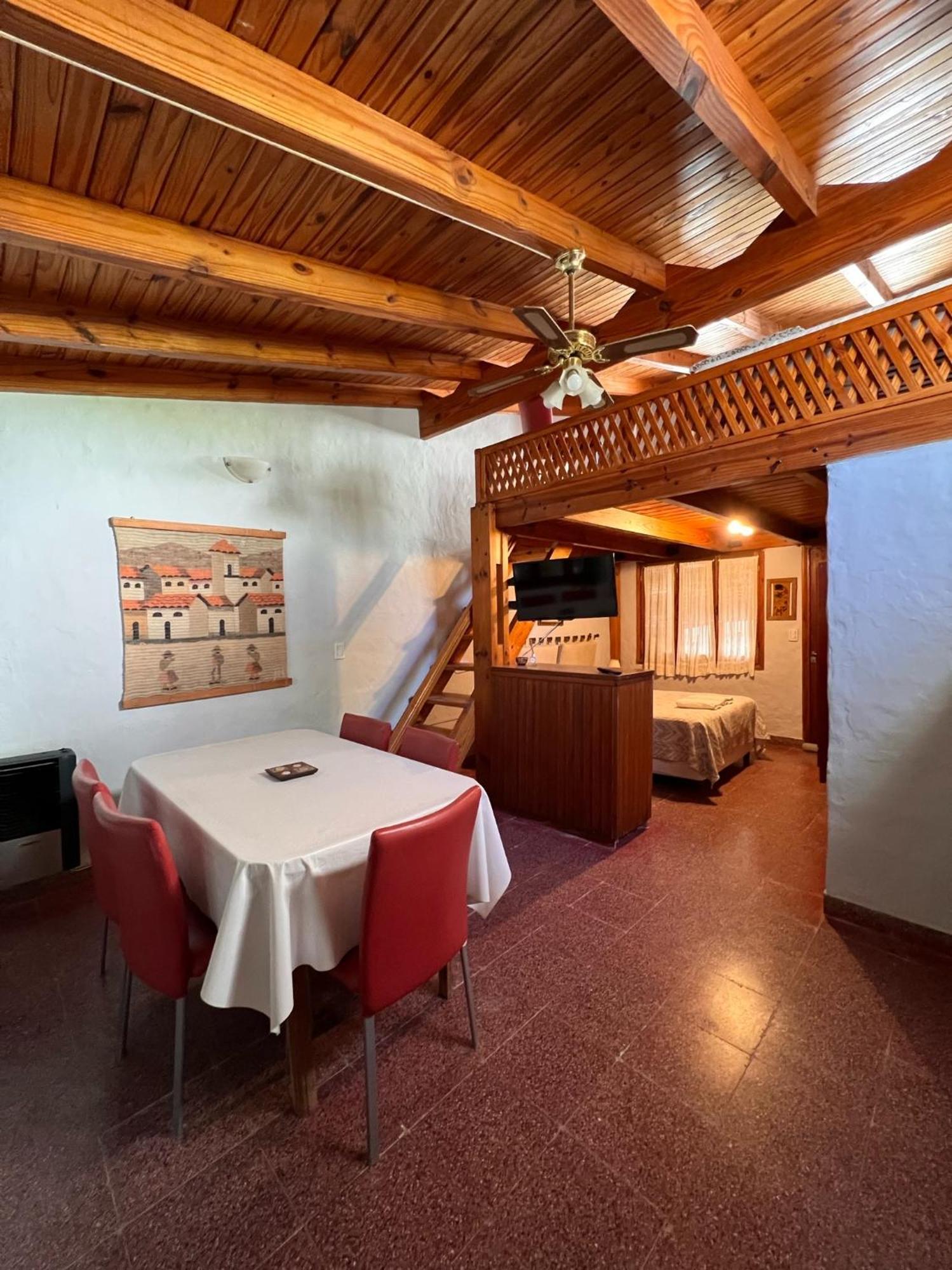 Hosteria Isabel Departamentos Y Habitaciones Con Bano Privado 라스 그루타스 객실 사진