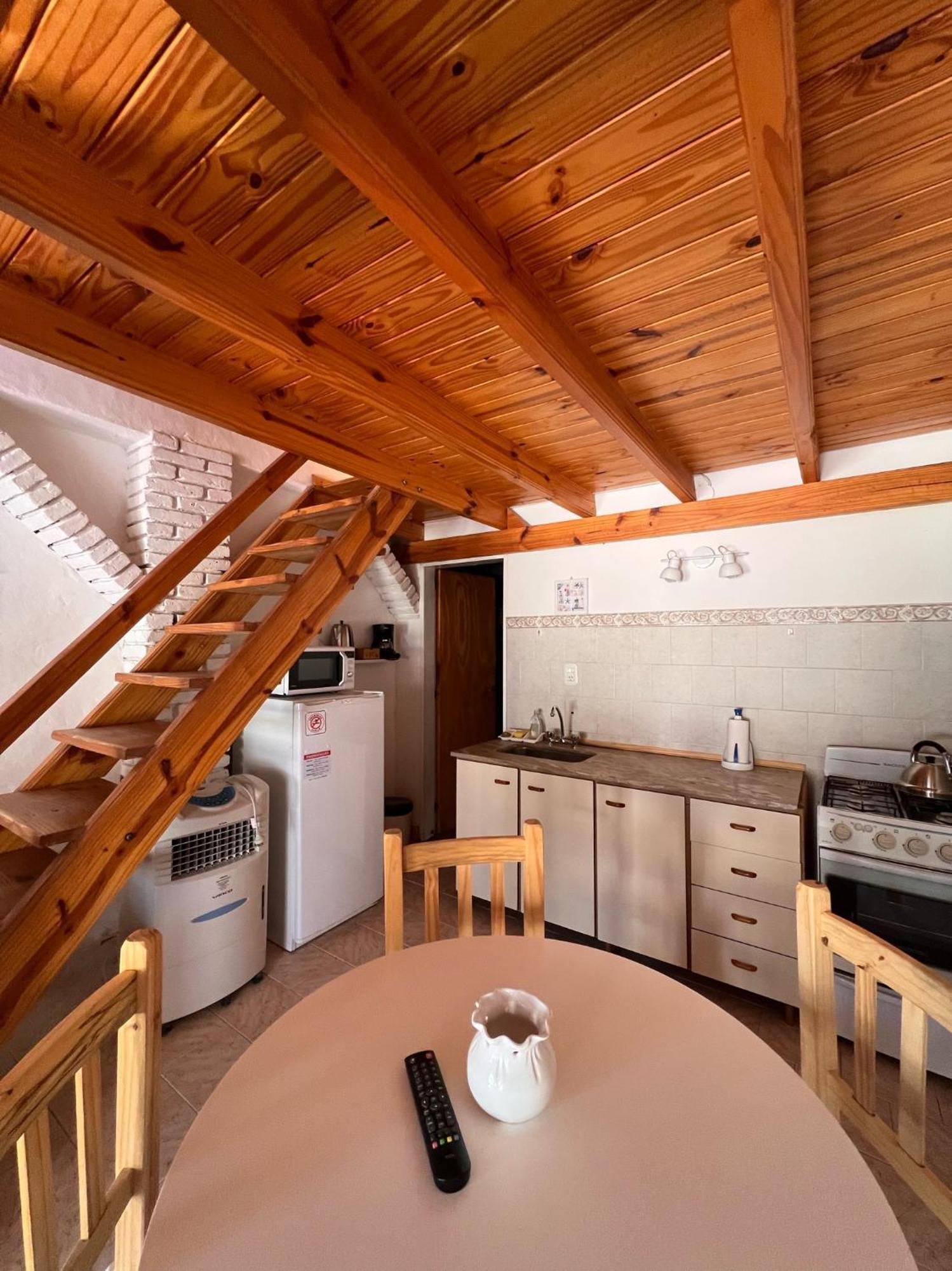 Hosteria Isabel Departamentos Y Habitaciones Con Bano Privado 라스 그루타스 객실 사진